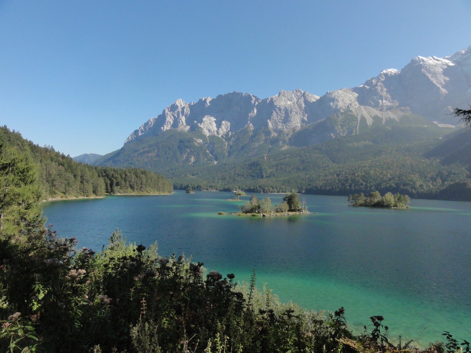 Cовершенно волшебное альпийское озеро Айбзее (Eibsee)
