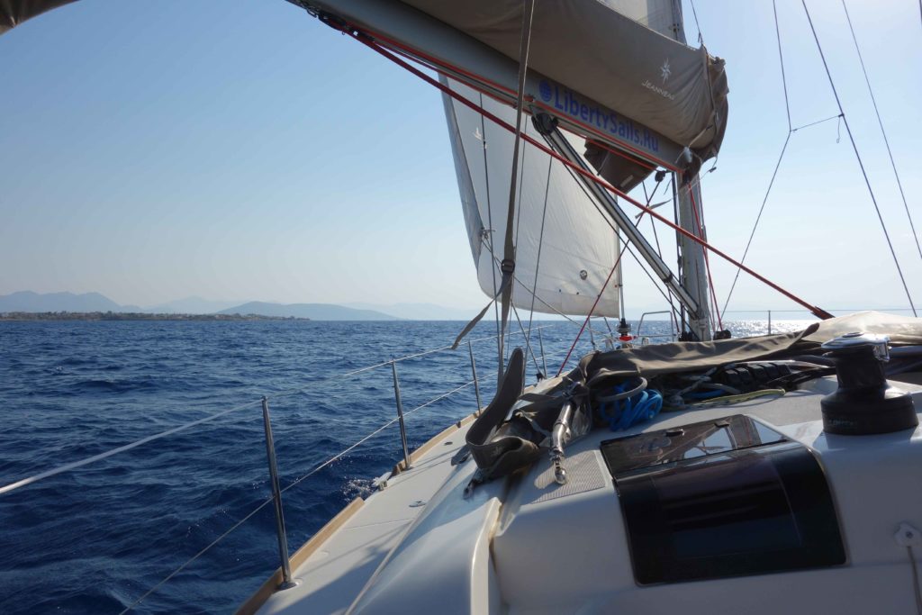 на яхте по Греции